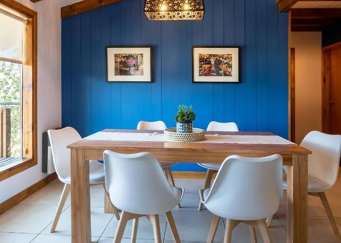 Oliver Mountain Home Blue