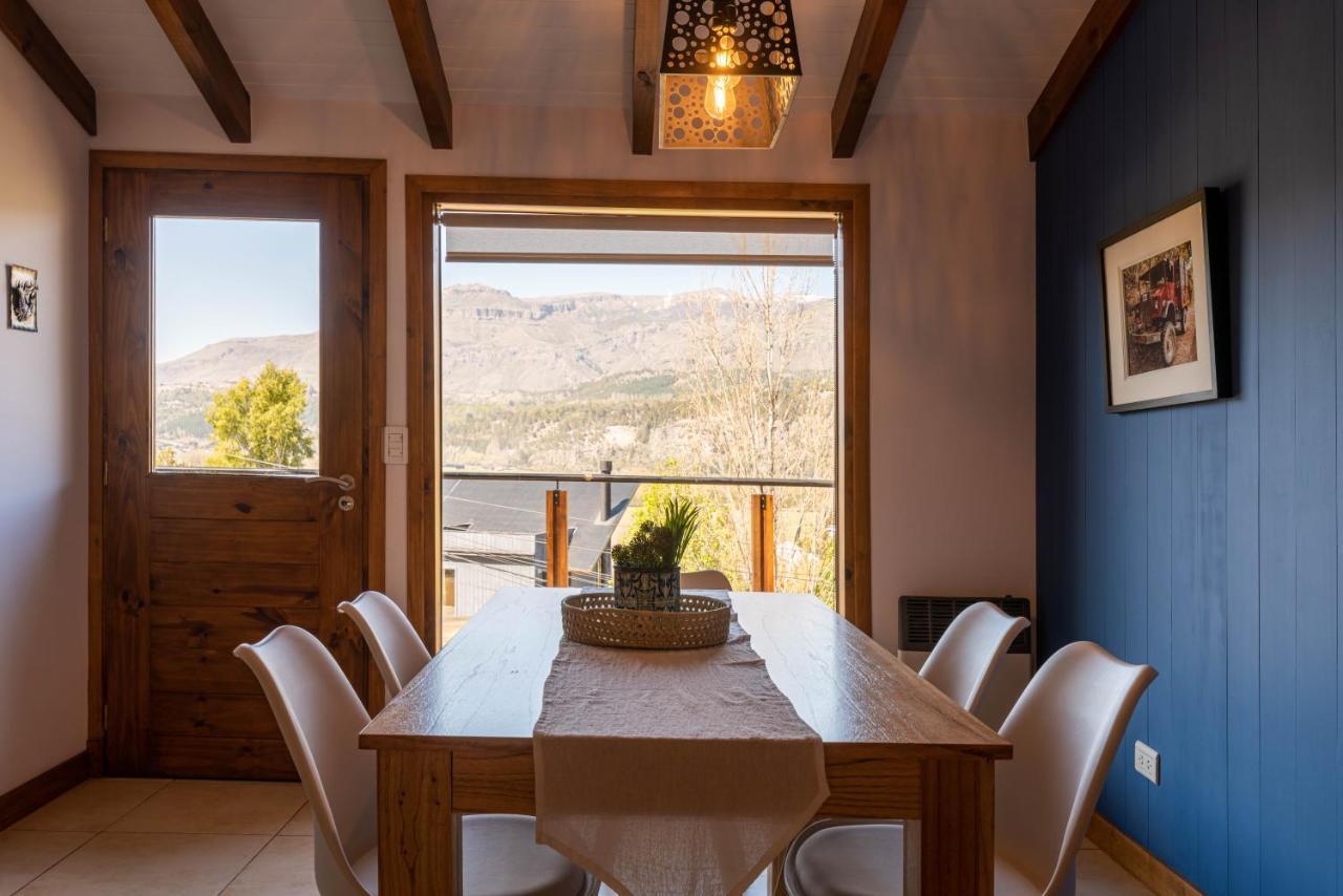Chalet Oliver Mountain Blue *