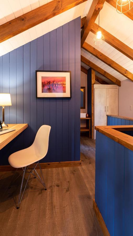 Chalet Oliver Mountain Blue