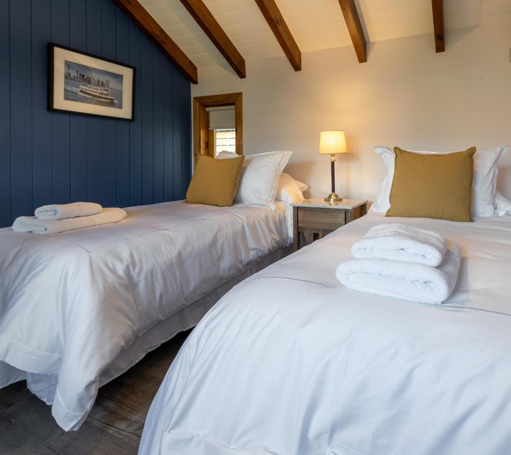 Chalet Oliver Mountain Blue